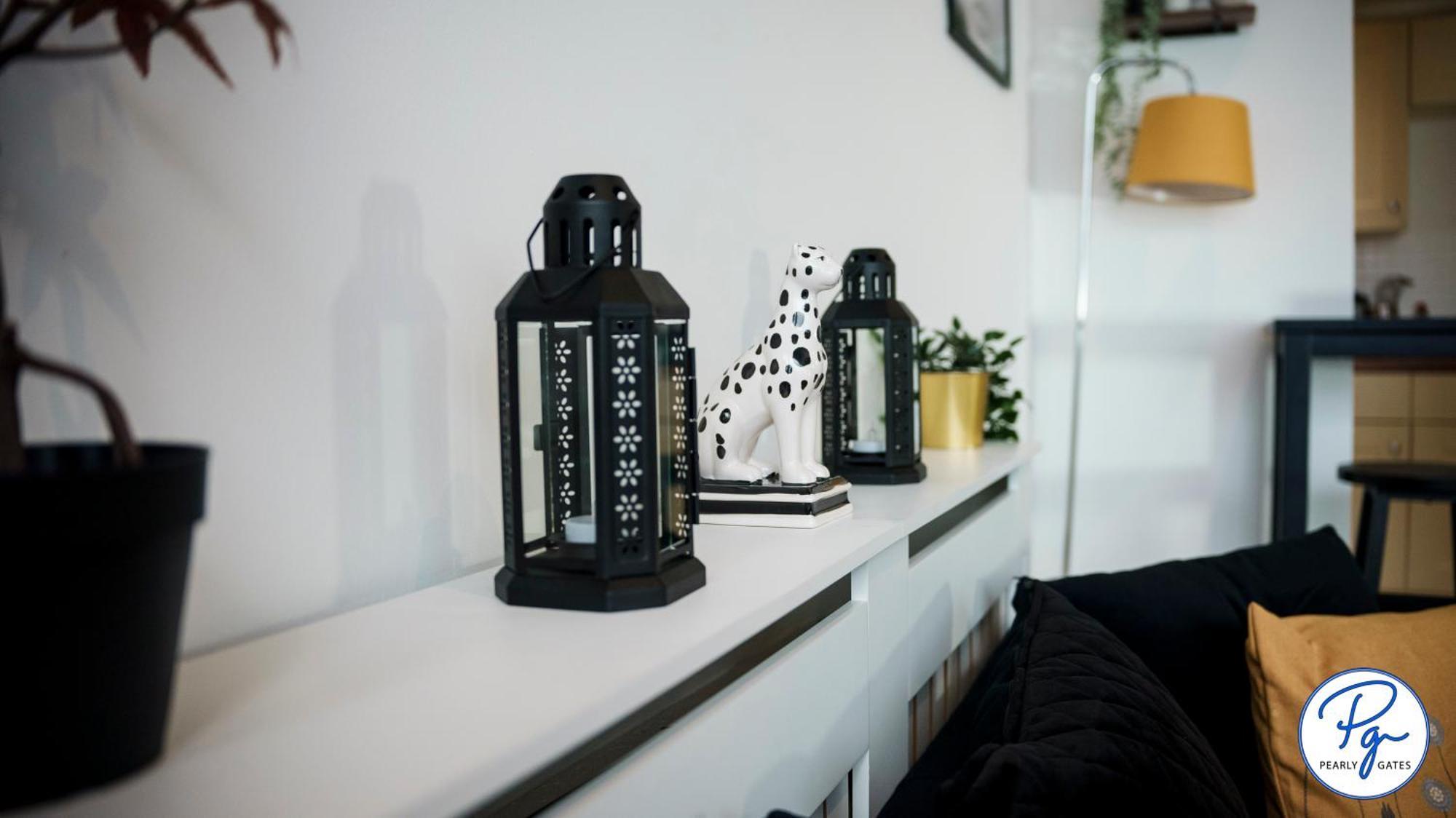 Penthouse - Amazing City Skyline Views - Balcony - Free Extra 2 Hours - Free Parking - Utilita Arena - Bullring Shopping - New St Station- Super King Size Bed 버밍엄 외부 사진
